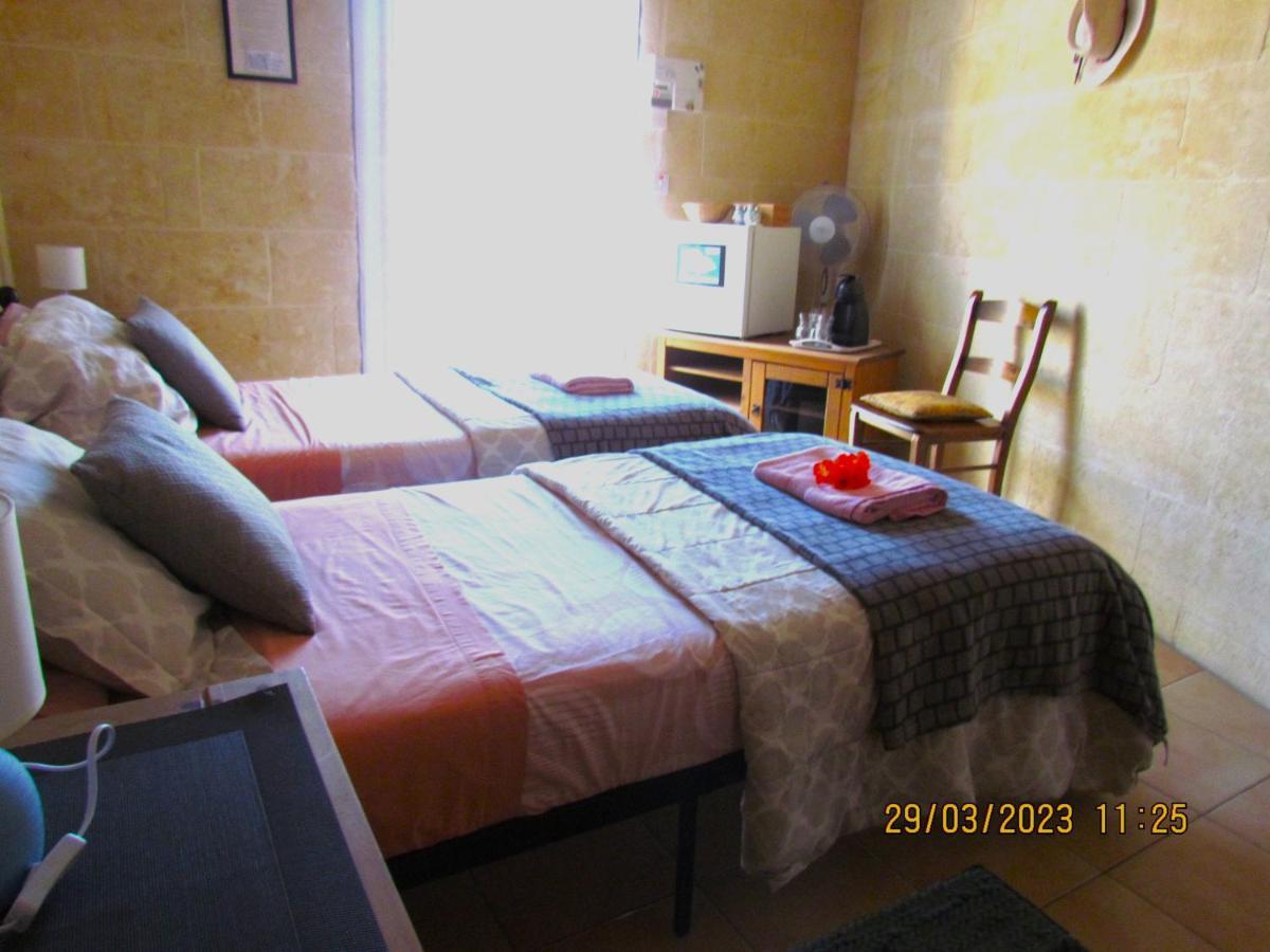 Ta Gorg Bed & Breakfast Qala Exterior photo