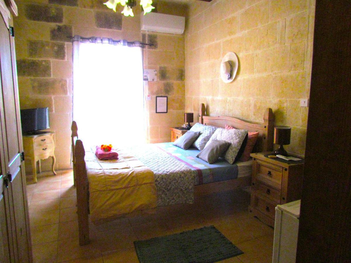 Ta Gorg Bed & Breakfast Qala Exterior photo