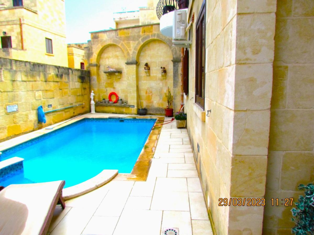 Ta Gorg Bed & Breakfast Qala Exterior photo
